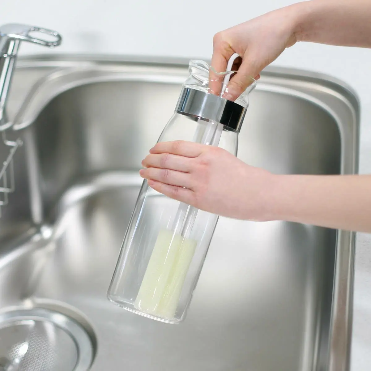 Asso Long Reach Sponge Brush For Bottles & Jugs - Image 2