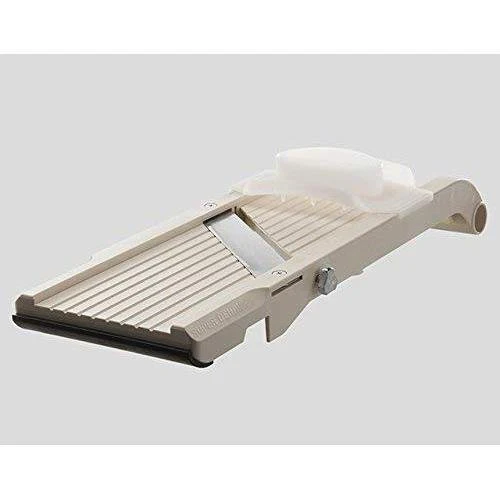 Benriner Super Japanese Mandoline 4 Blade Slicer - Image 3