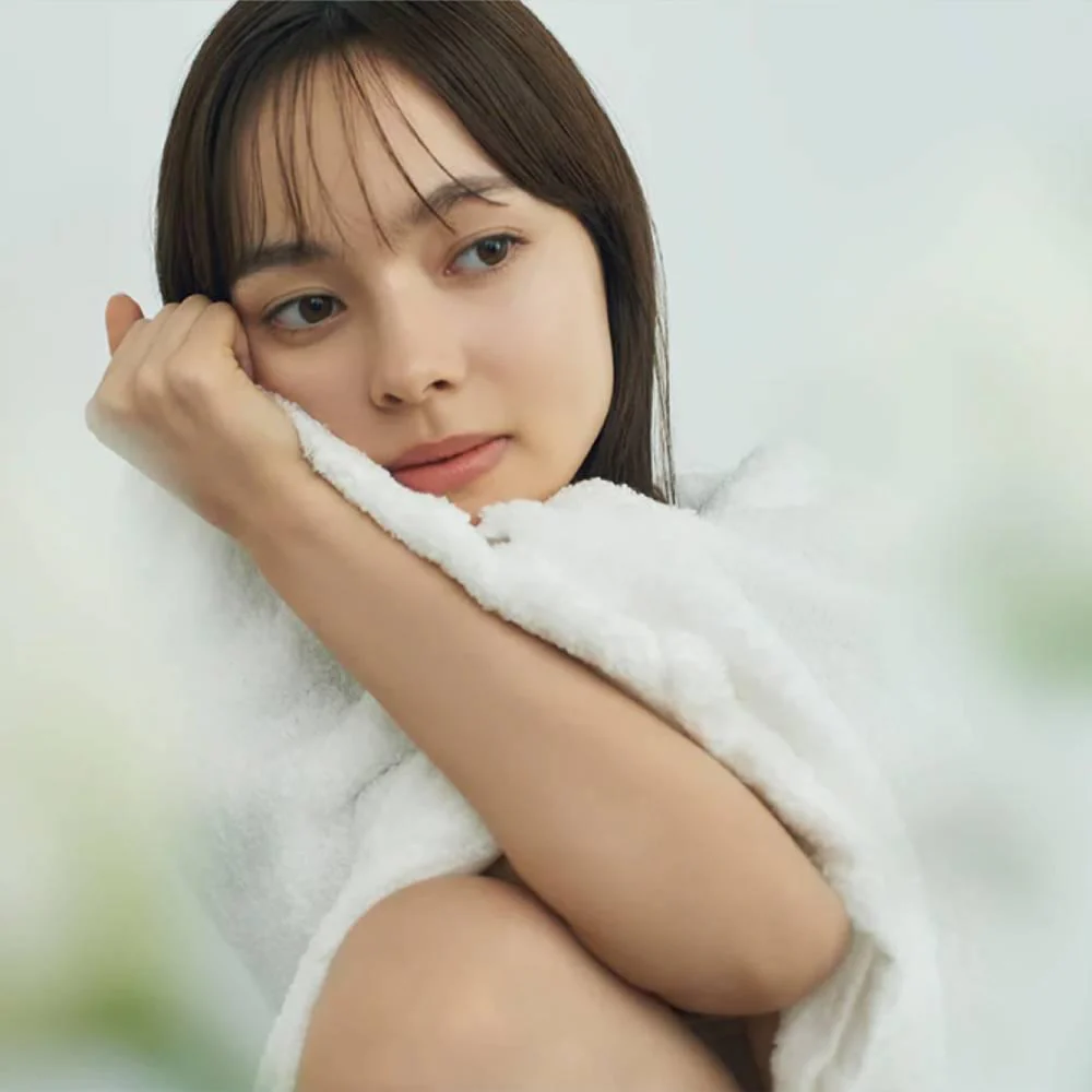 Cuol Ultra Gentle Face Towel Soft & Highly Absorbent 34x80cm - Image 2