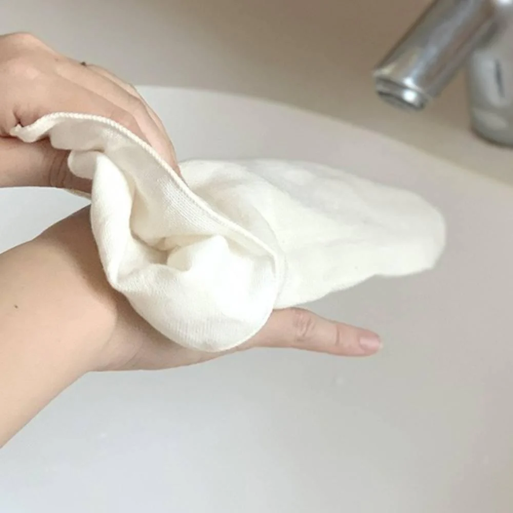 Hartwell Organic Cotton Antibacterial Gauze Handkerchief 25×25cm - Image 2
