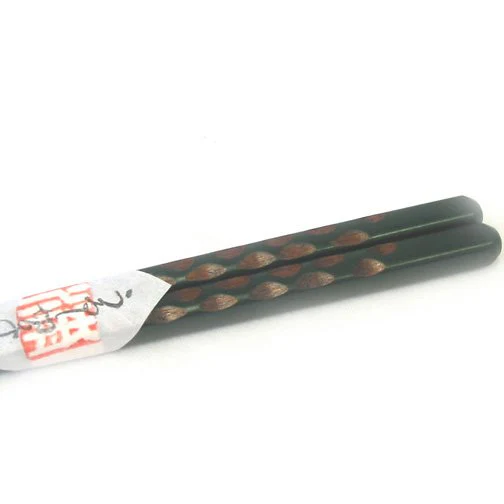 Isuke Lacquered Wooden Japanese Chopsticks Traditional Design - Image 7
