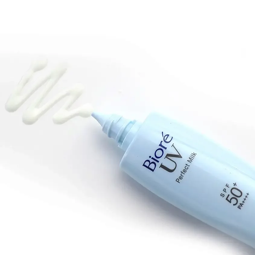 Bioré UV Sarasara Perfect Milk Sunscreen SPF50+ PA++++ 40ml - Image 4