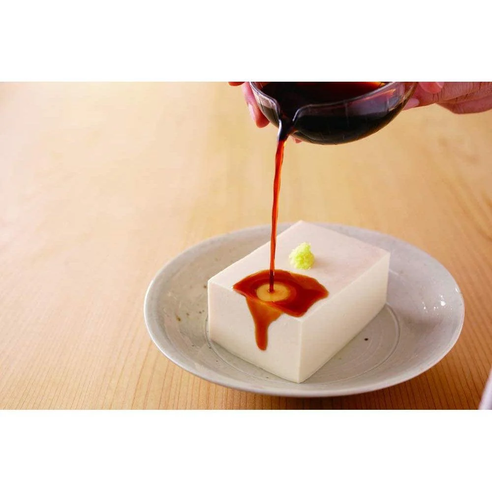 Kikkoman Koikuchi Shoyu Japanese Dark Soy Sauce 1L - Image 2