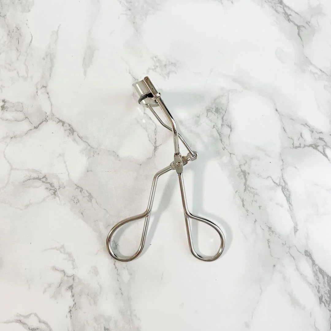 Koji Curving Eyelash Curler for Beautiful Curly Eyelashes - Image 3