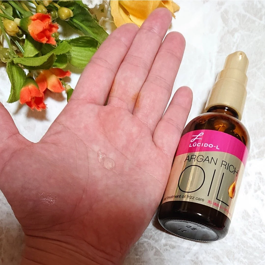 Lucido-L Argan Rich Hair Treatment Hair Oil for Frizzy Hair 60ml - Image 3