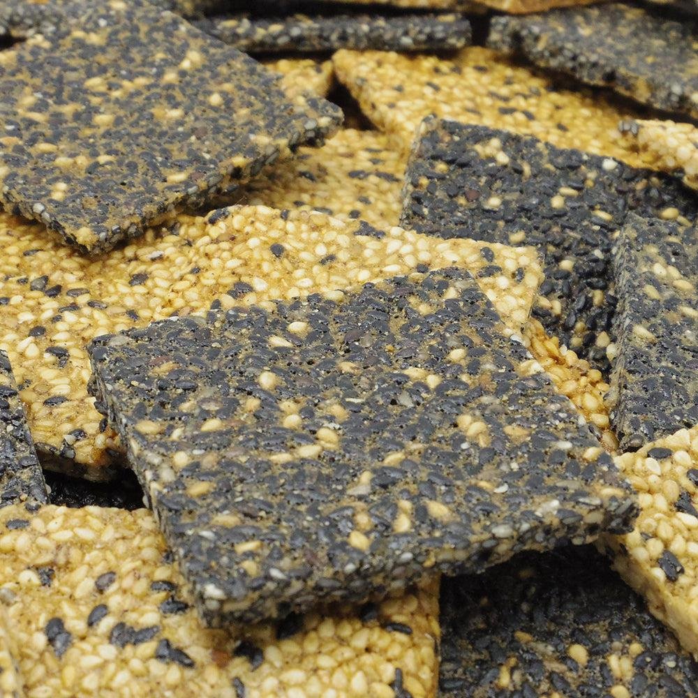 Manten Goma Sablé Black & White Sesame Cookies 6 pcs. (Pack of 3) - Image 3