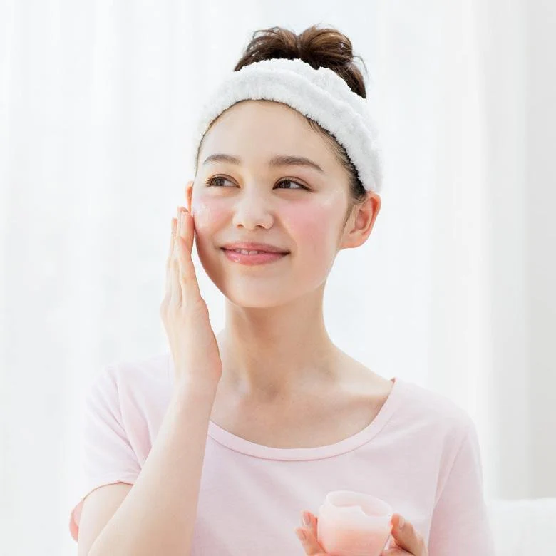Momopuri Moisture Barrier Gel Cream Peach Ceramide Moisturizer 80g - Image 4