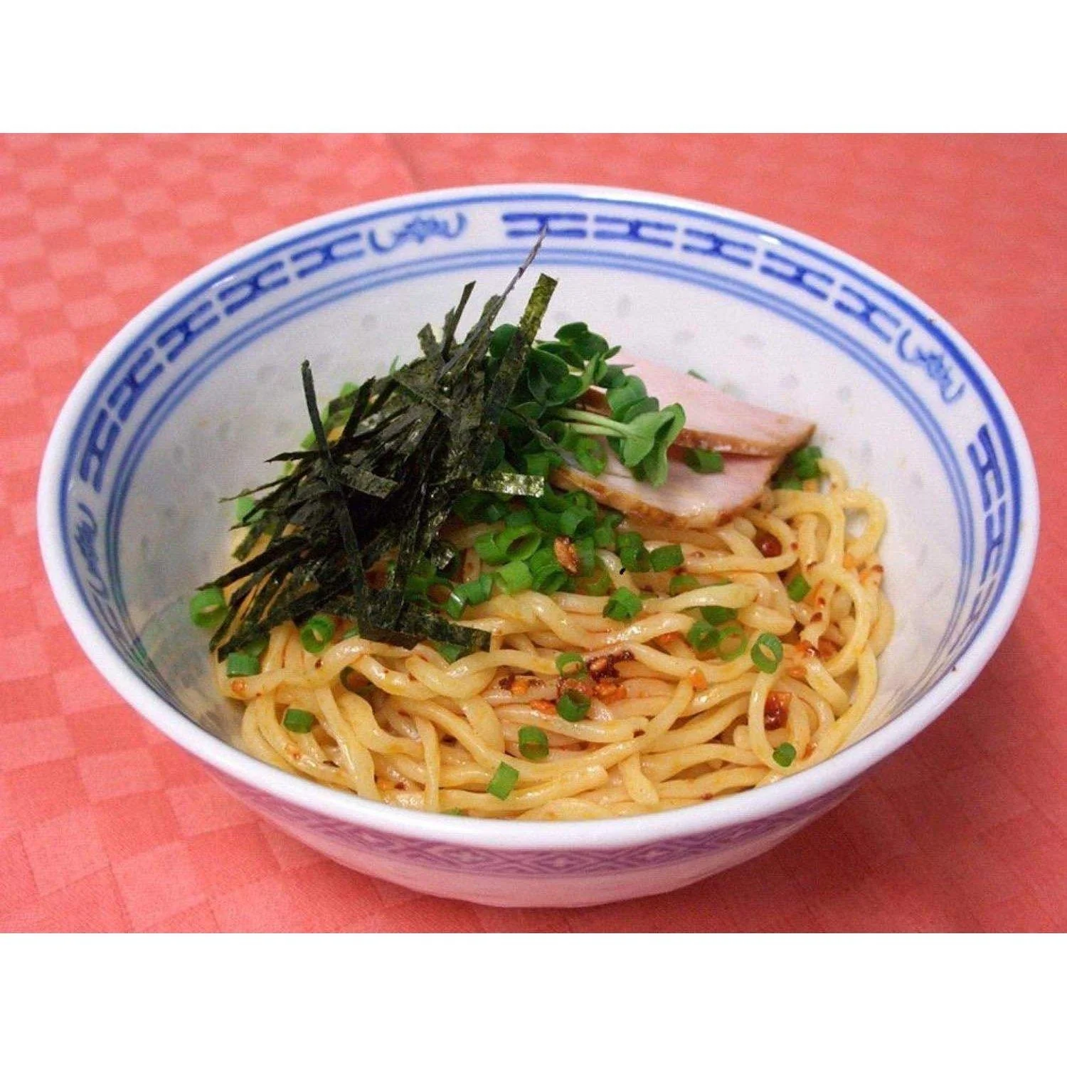 Momoya Rayu Chili Oil with Fried Garlic Umami Topping 110g - Image 6