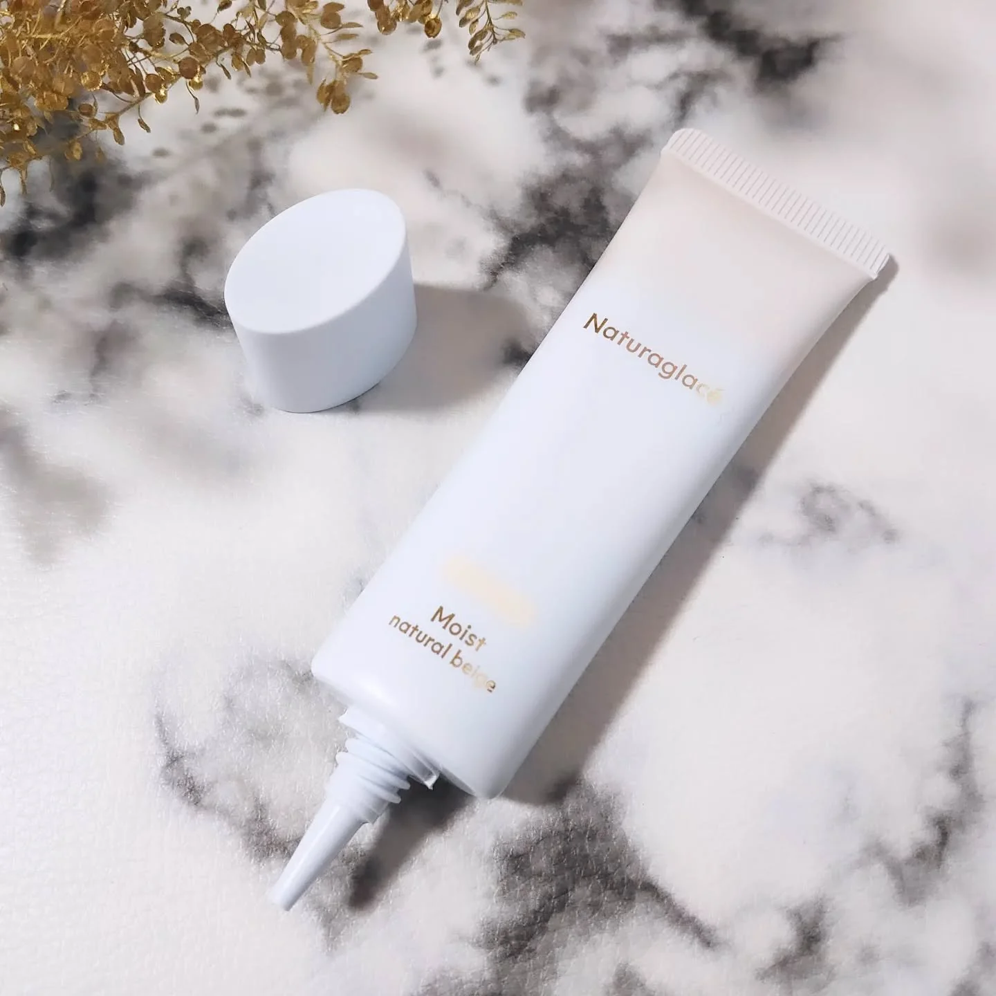 Naturaglacé All-In-One Makeup Cream Natural Beige SPF50+ 30g - Image 6