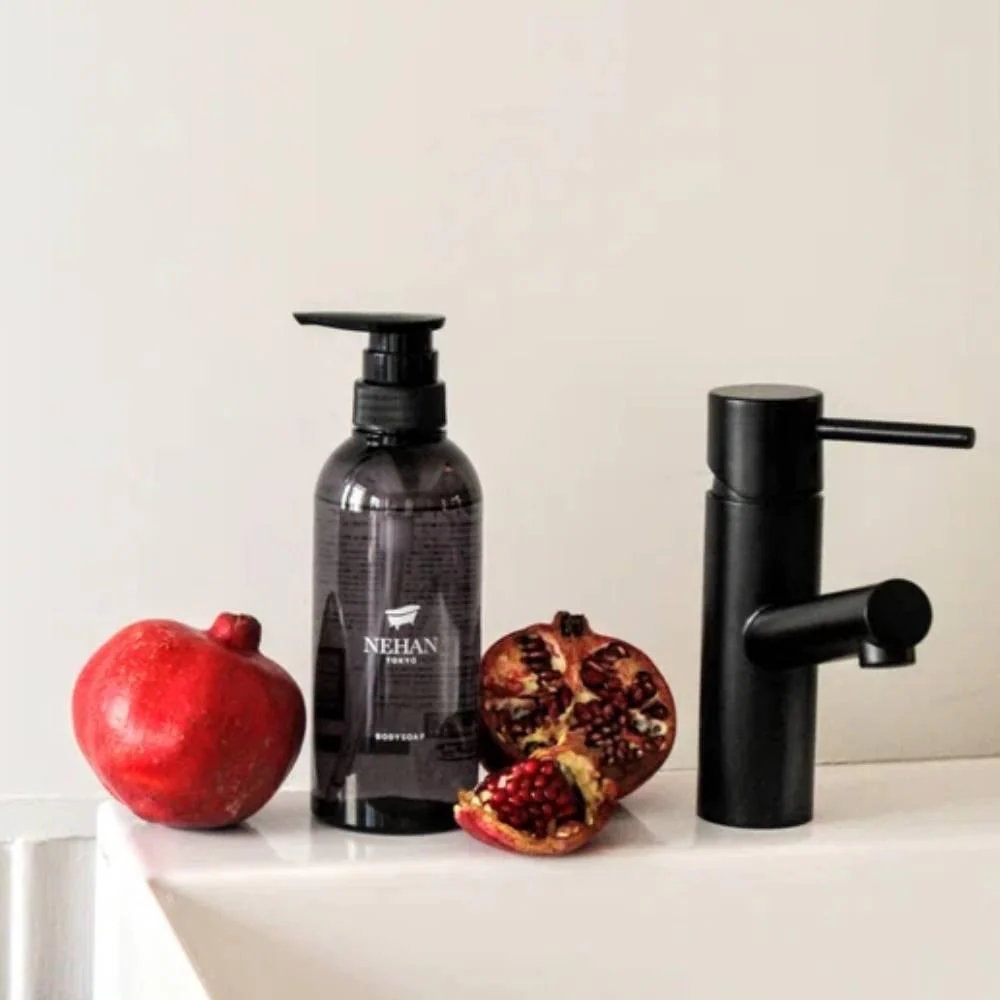 Nehan Tokyo Gentle Body Soap Refreshing Pomegranate Scent 400ml - Image 4