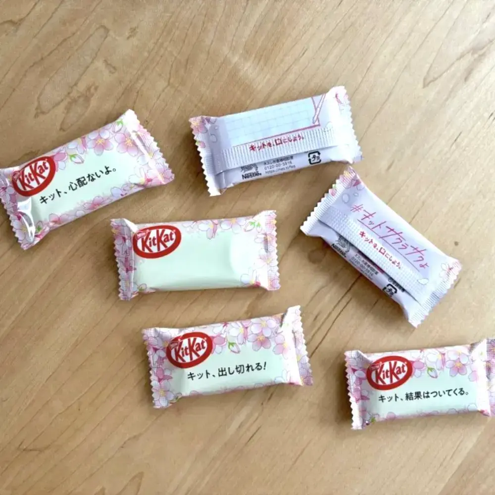 Nestlé Kit Kat Sakura Cherry Blossom Flavor KitKat 9 Bars (Pack of 3) - Image 3