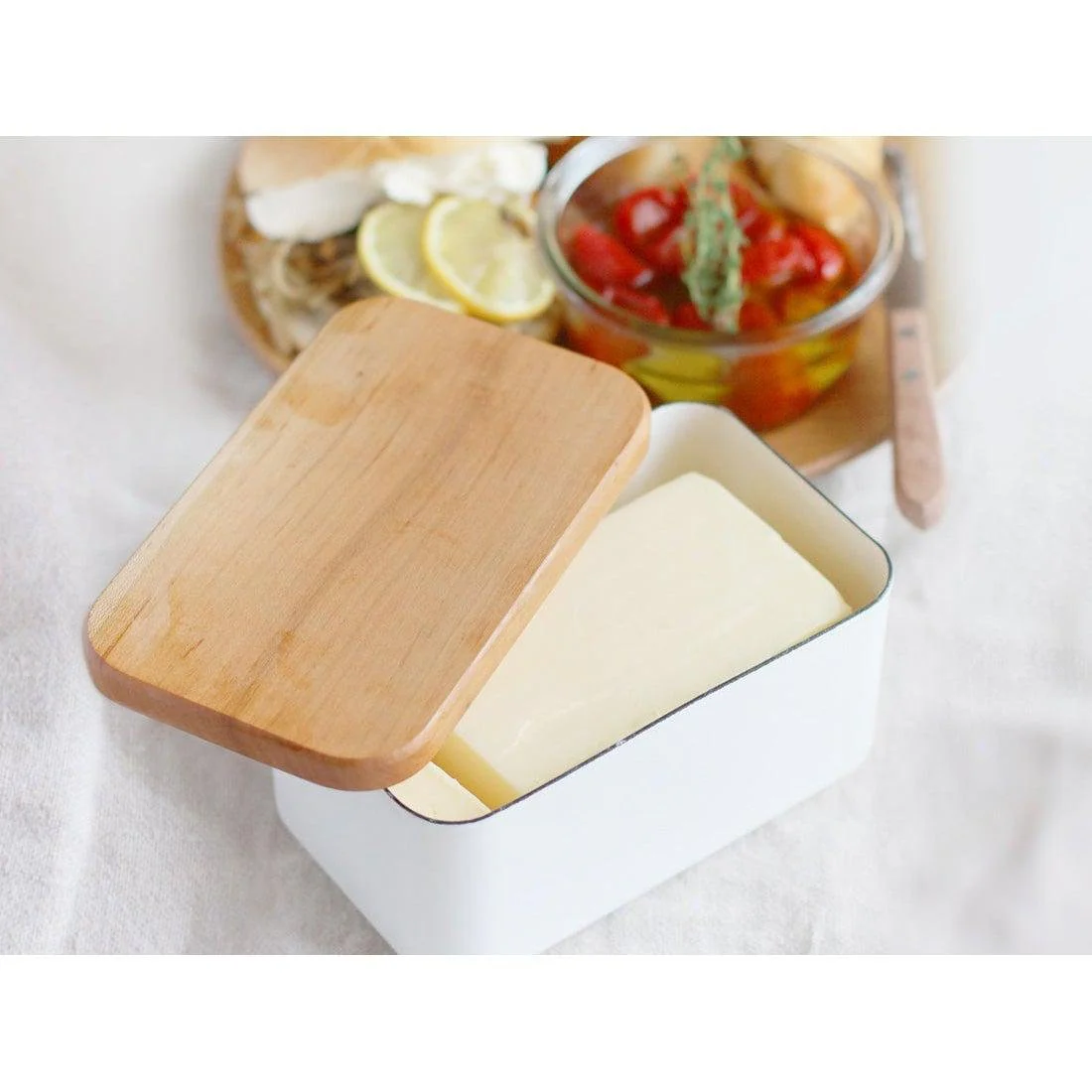 Noda Horo Enamel Butter Dish with Wooden Lid 450g - Image 3