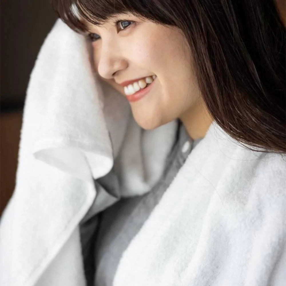 Large Fluffy Bath Towel Ultra Soft Quick Dry Towel 65x130cm - Image 2