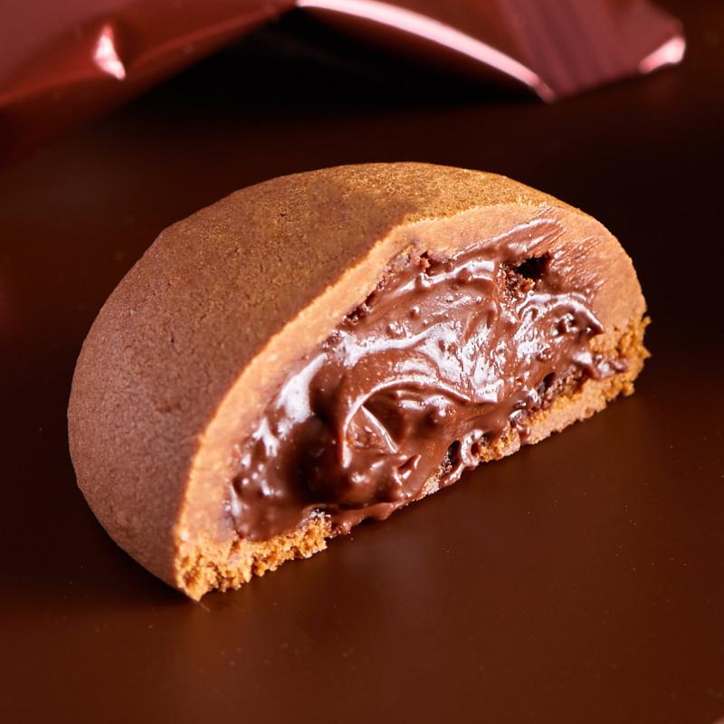 Okashi Goten Chocolate Filled Kokuto Brown Sugar Manju 8 Pieces - Image 2
