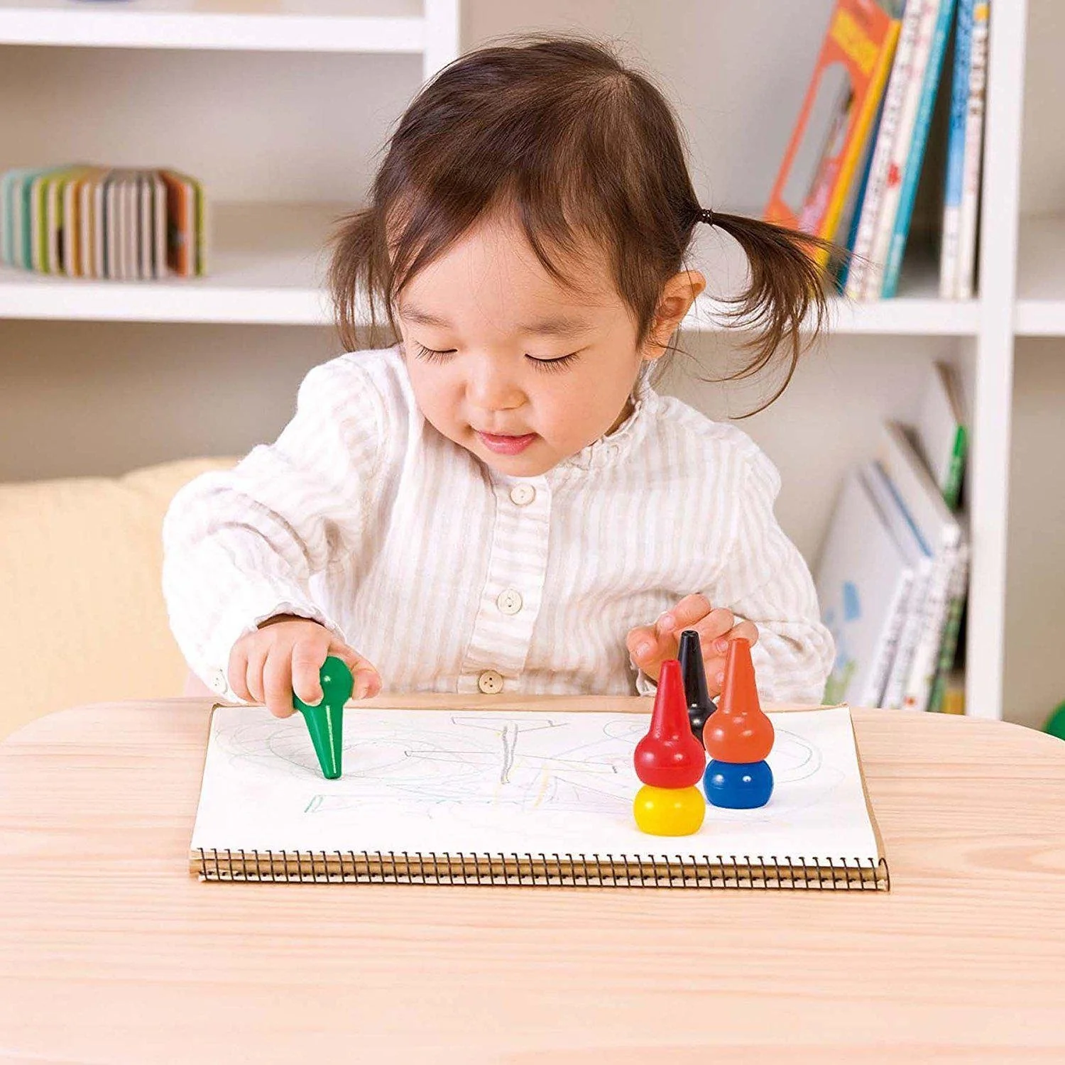 Rangs Japan Baby Color Safe Non-Toxic Washable Crayons 6 Colors - Image 3