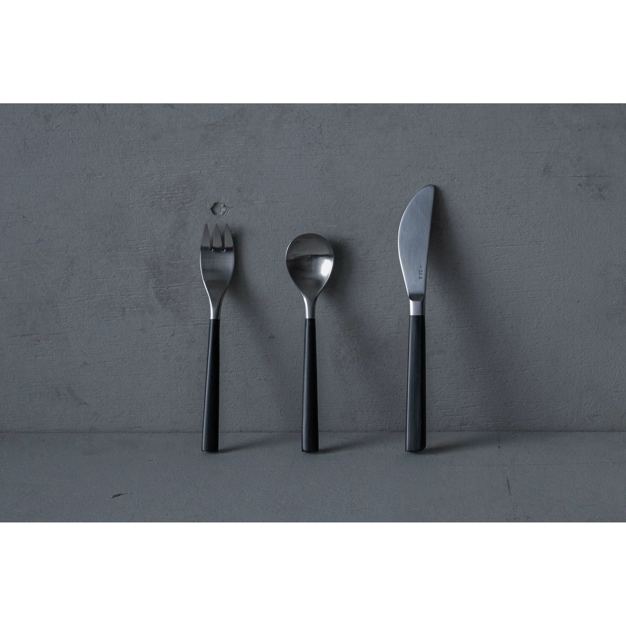 Sori Yanagi Designer Dessert Fork Birch Wood Handle 190mm - Image 4
