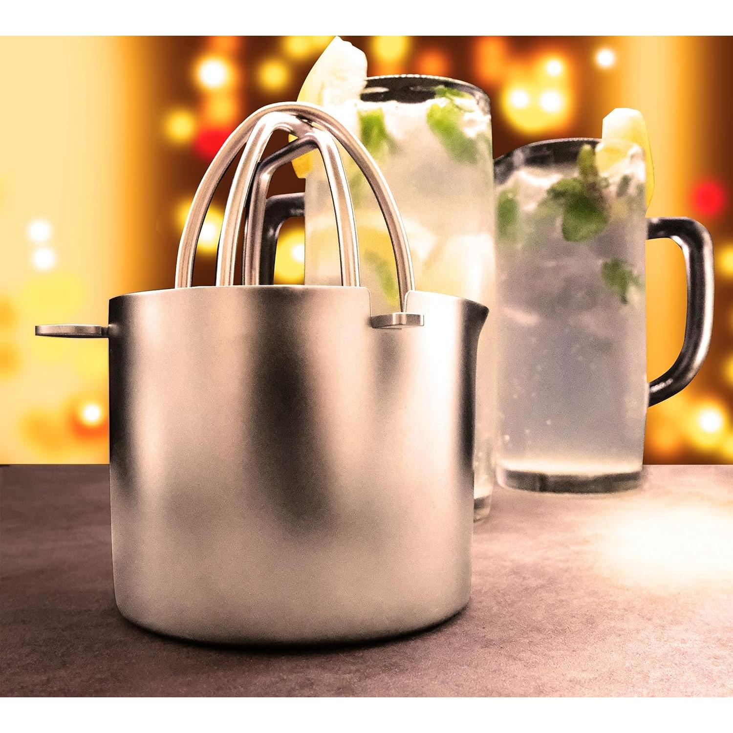 Wadasuke Stylish Manual Citrus Juicer With Stainless Steel Strainer & Cup - Image 4