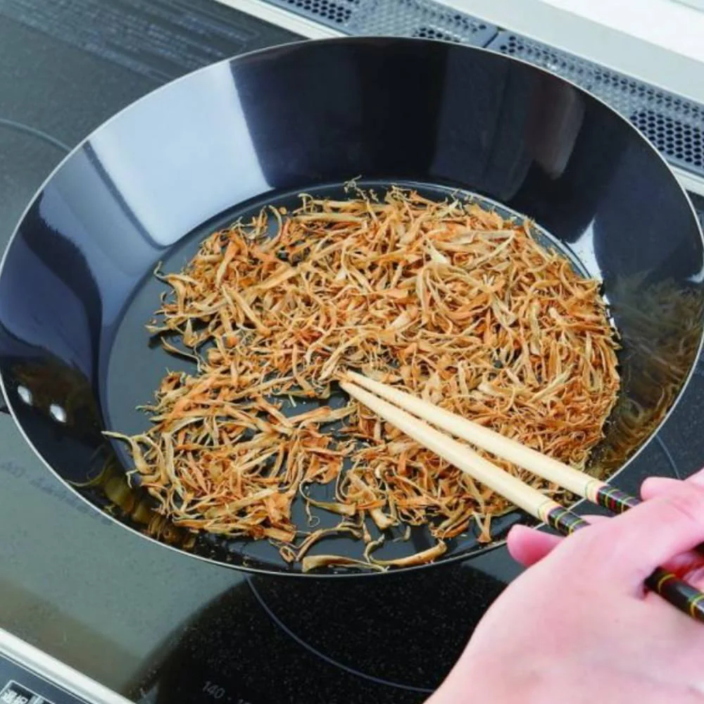 Summit Tetsunaberyu Japanese Iron Pan Even Heat Retention 28cm - Image 3