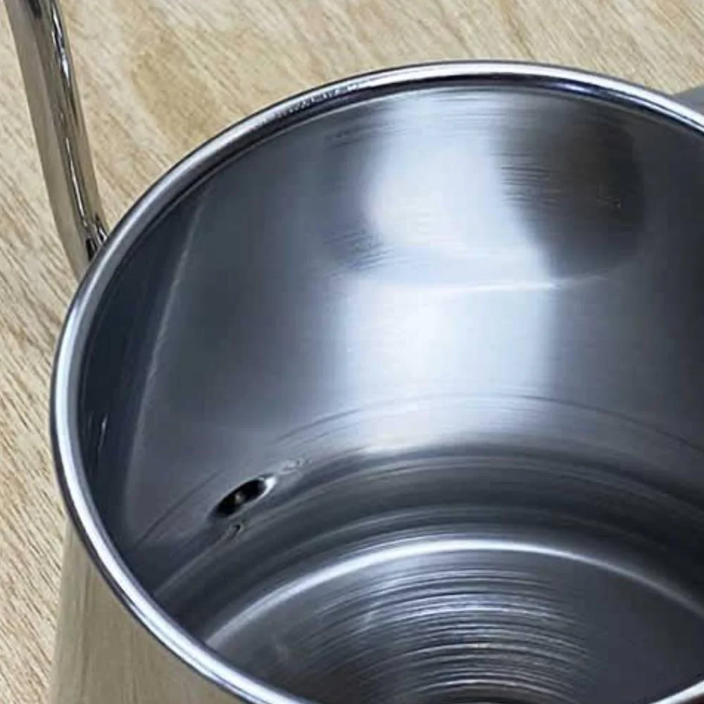 Takahiro Japanese Stainless Steel Pour Over Coffee Kettle 0.9L - Image 6