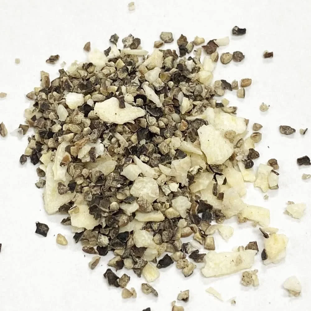 Takusei Black Pepper & Japanese Garlic Seasoning Powder Steak Rub 25g - Image 2