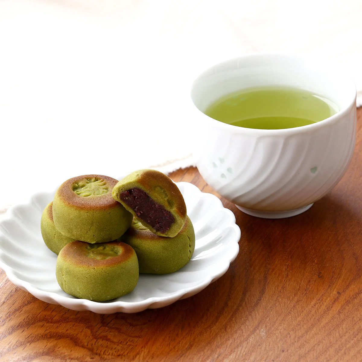 Tanuki Manju Japanese Traditional Bite-Sized Matcha Cake (Pack of 3) - Image 4