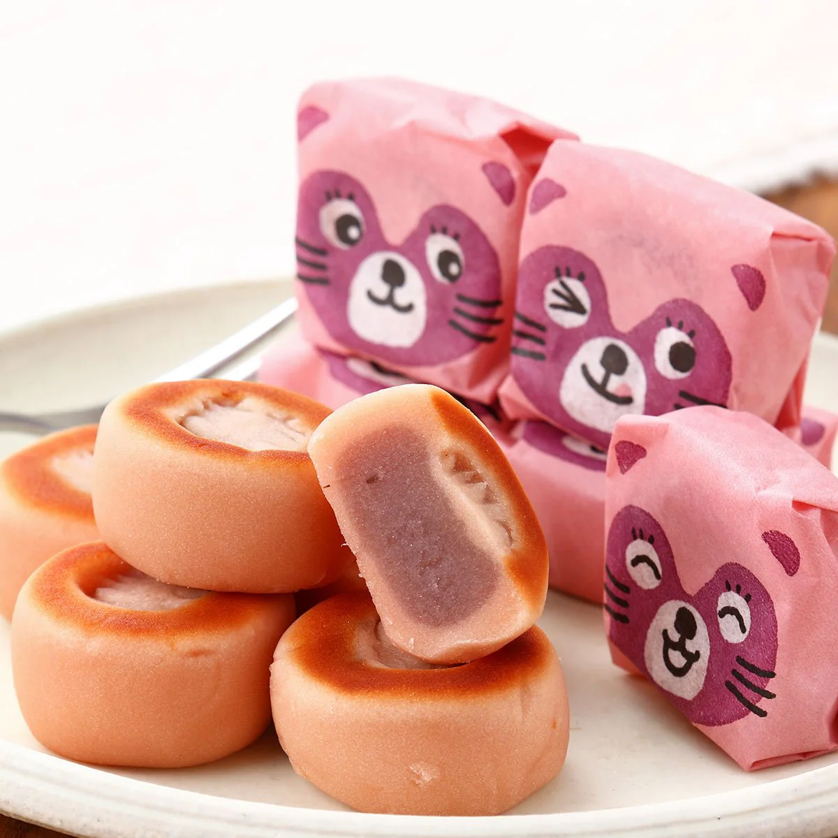 Tanuki Manju Traditional Strawberry-Filled Bite-Sized Cake (Pack of 3) - Image 3