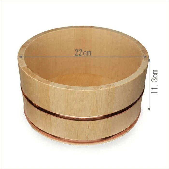 Umezawa Hinoki Bath Bucket (Handmade Japanese Cypress Bath Bucket) - Image 4