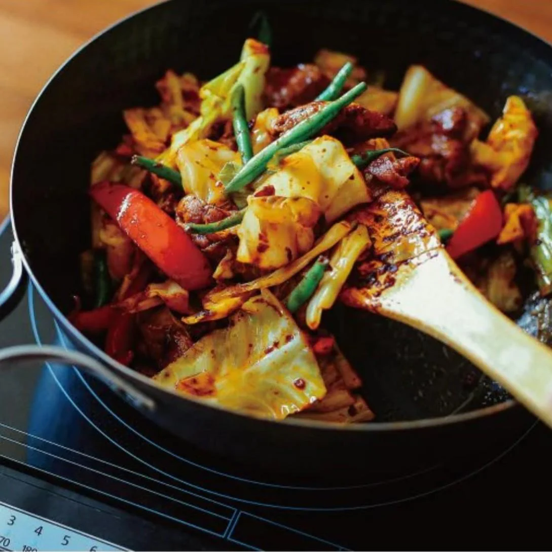 Wahei Enzo Flat-Bottomed Carbon Steel Induction Wok (1.6mm Thick) 28cm - Image 2