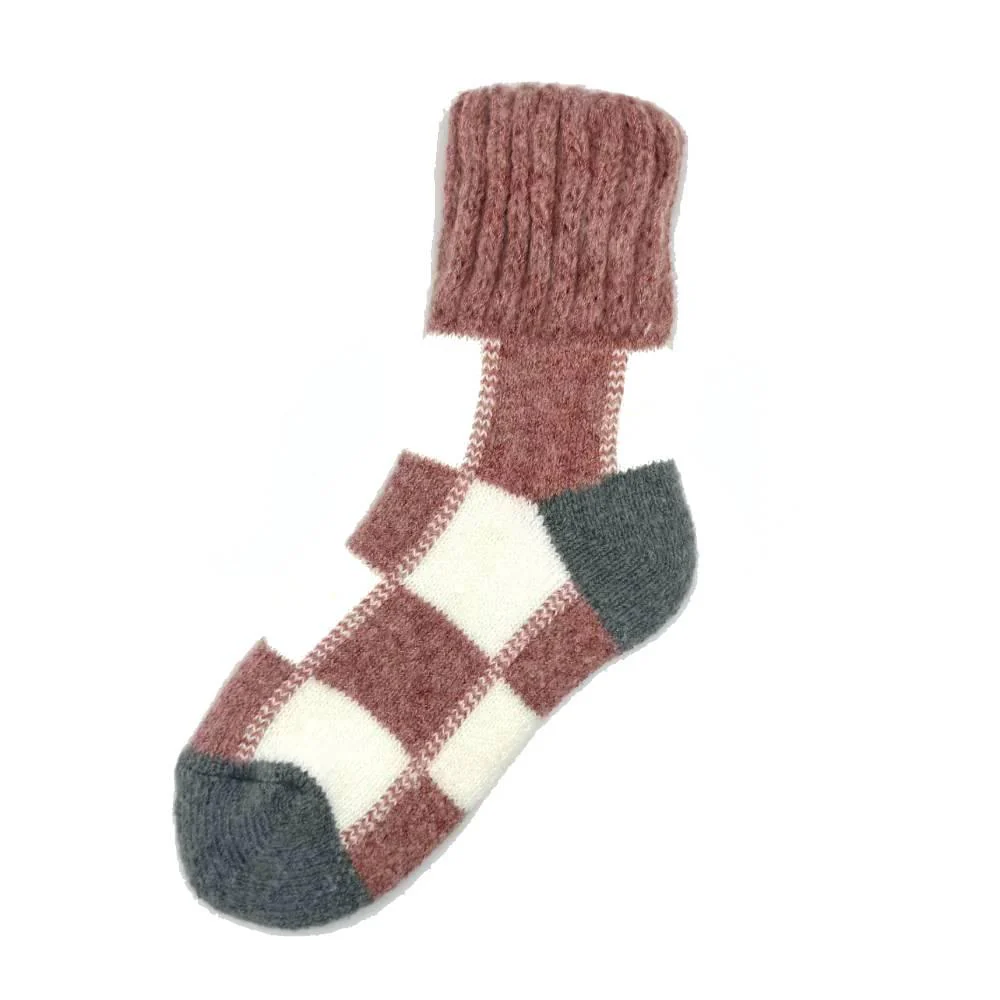 Winter Wool Thick Crew Socks Pink Checkered Warm Socks - Image 4