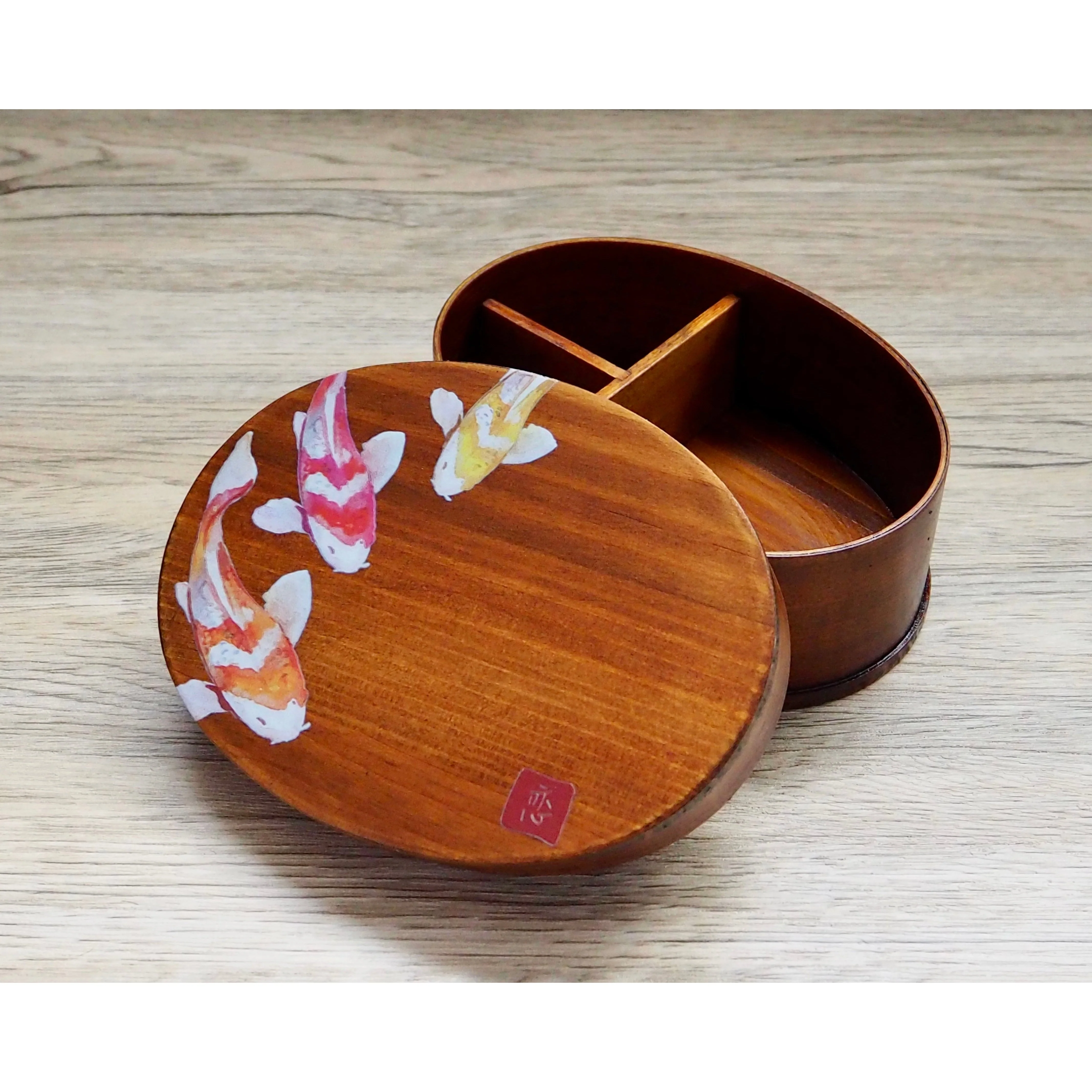 Wakacho Wooden Lacquer Bento Box Carp Design Japanese Lunch Box 700ml - Image 2