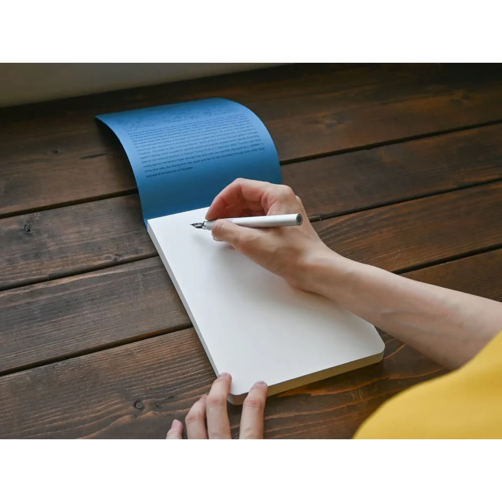 Yamamoto Tomoe River A5 Lightweight Paper Writing Pad (200 Sheets) - Image 2