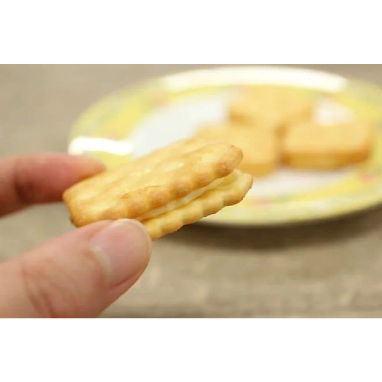 Yamazaki Lemon Pack Lemon Cream Filled Sandwich Crackers (Pack of 3) - Image 2